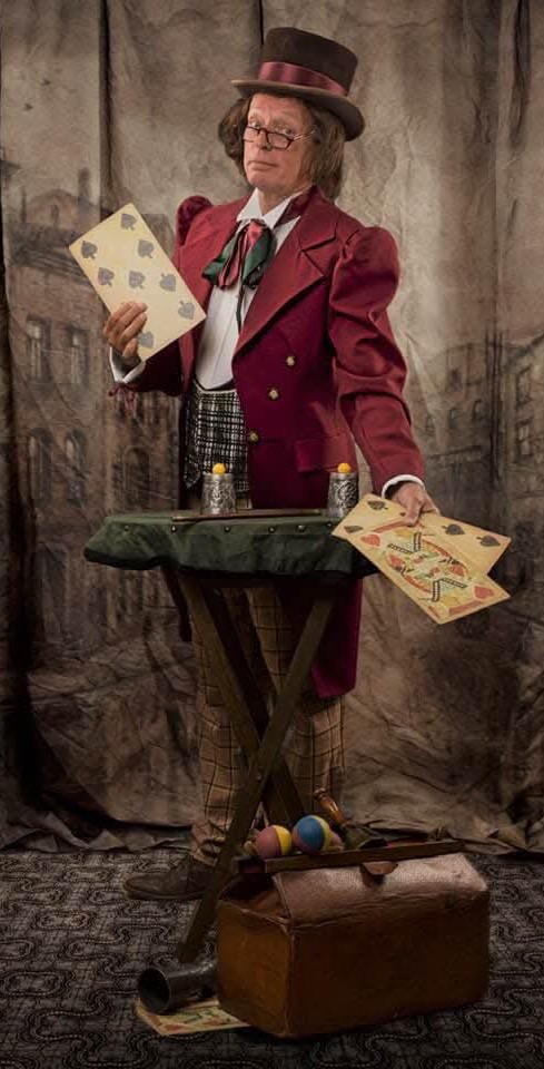 Tricky Dickens www.funenpartymatch.nl